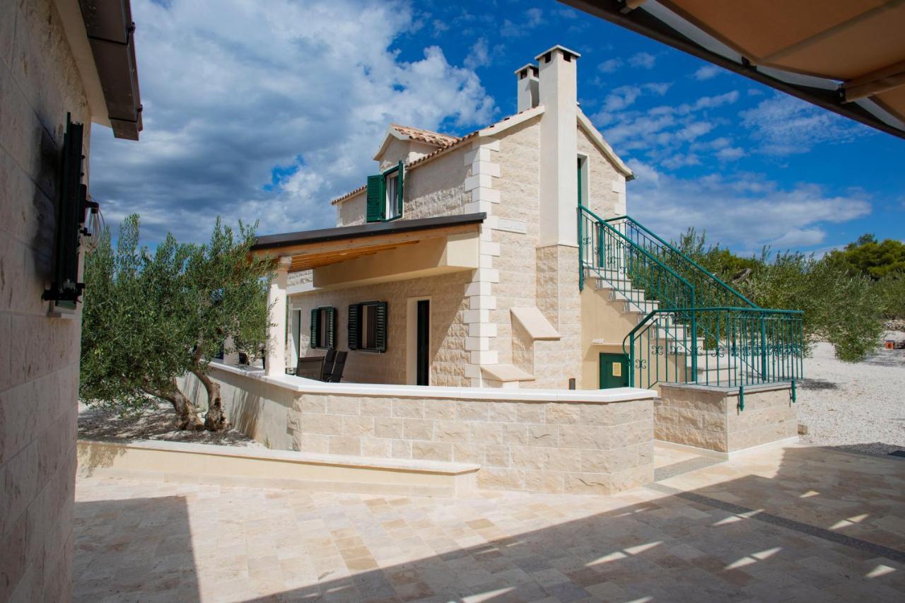 Opg Villa Meri Pucisca Exterior photo